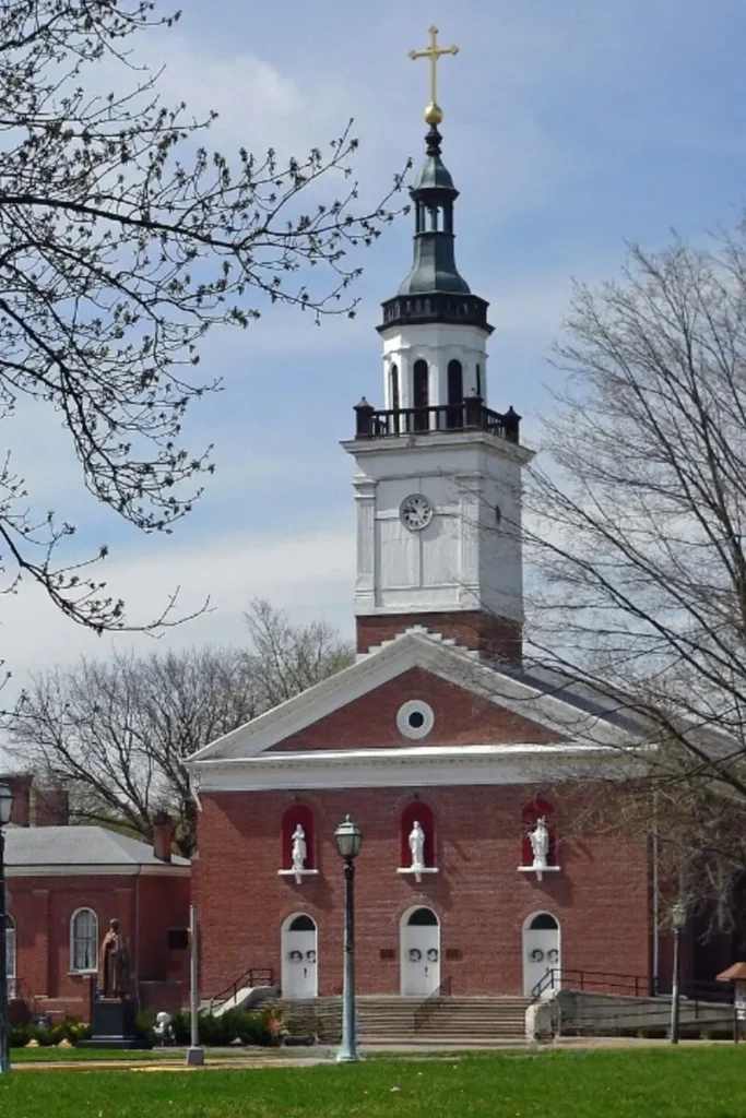 Architecture of Basilica of St. Francis Xavier, Vincennes, Indiana, United States