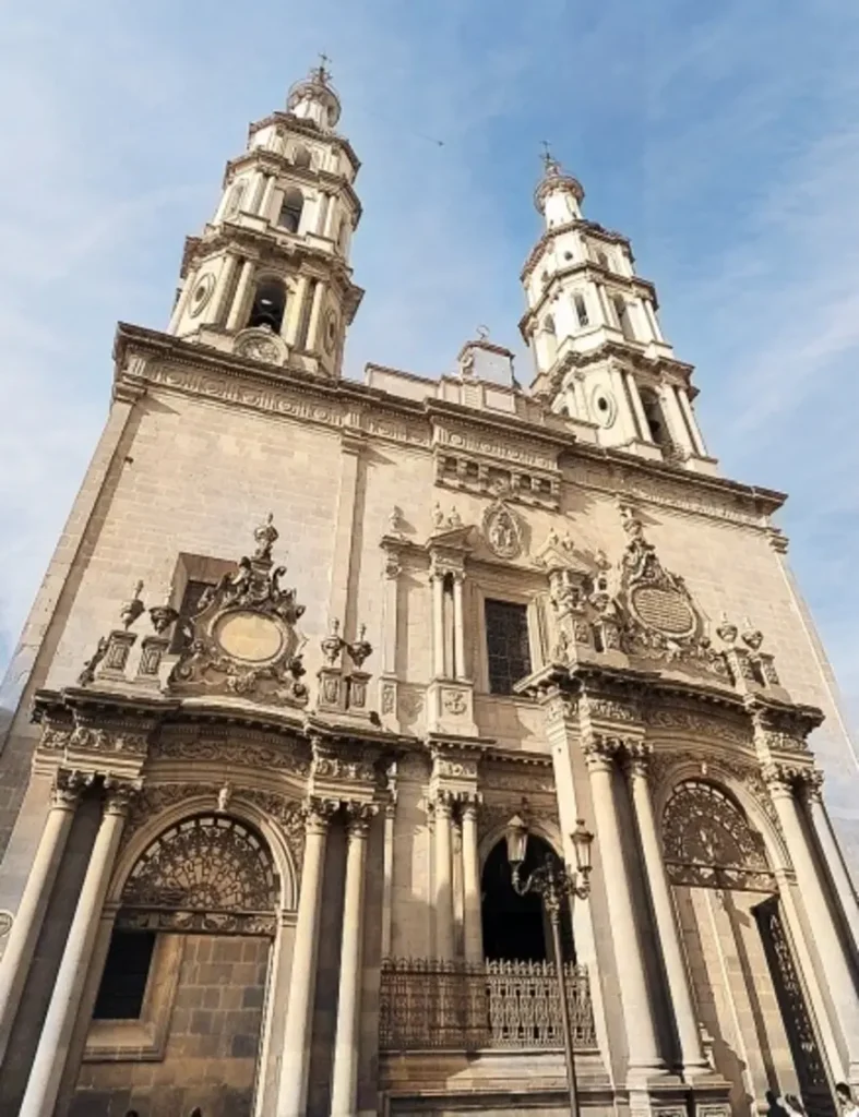 Architecture of Cathedral Basilica of Our Lady of the Light, León, Mexico