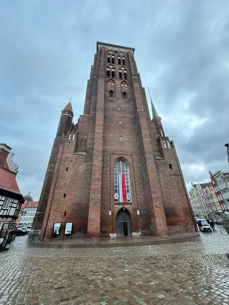 Architecture of Co-Cathedral Basilica of the Assumption of the Blessed Virgin Mary, Gdańsk, Poland
