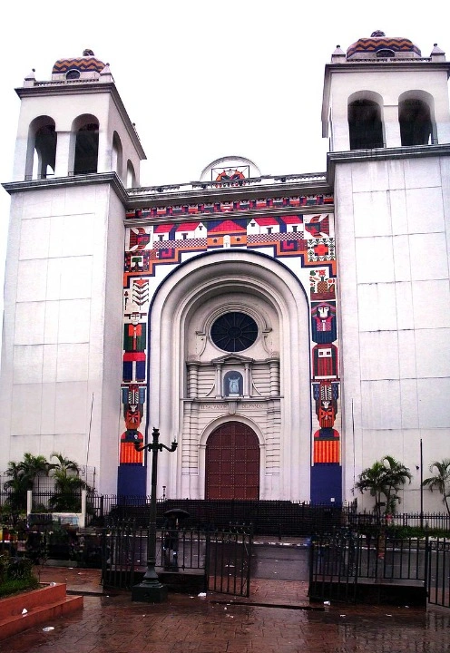 Architecture of Metropolitan Cathedral Basilica of the Holy Saviour, San Salvador, El Salvador