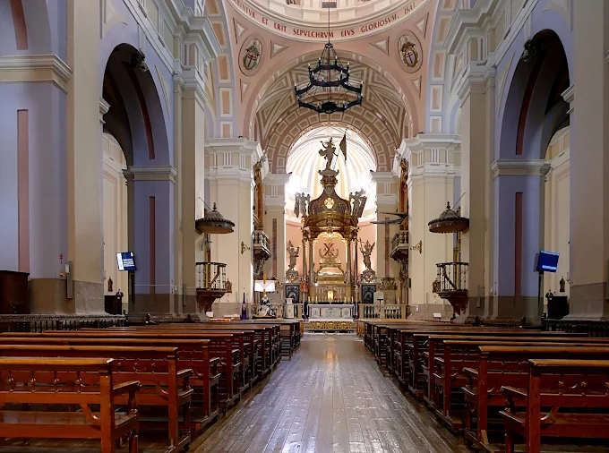 Basilica-Collegiate Church of the Holy Sepulchre, Calatayud, Spain inter