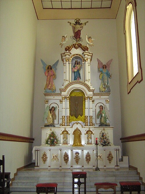 Basilica of Our Lady of Mercies, Yarumal, Colombia Altars