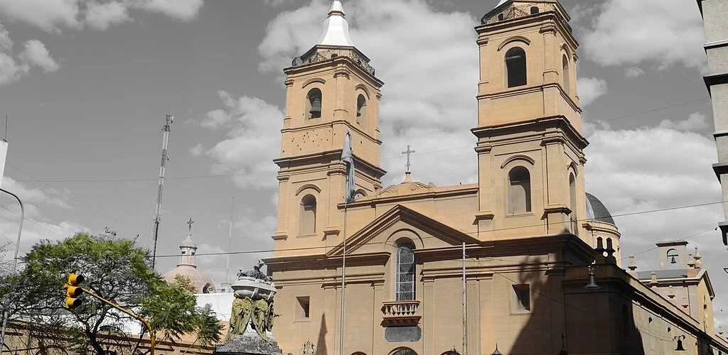 Basilica of Our Lady of the Rosary, Buenos Aires, Argentina intro