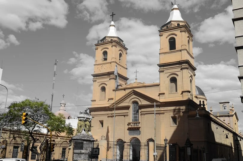 Basilica of Our Lady of the Rosary, Buenos Aires, Argentina intro