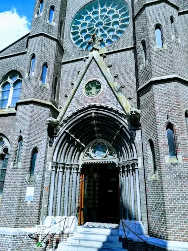 Basilica of Our Lady of the Sacred Heart, Sittard, Netherlands intro 1