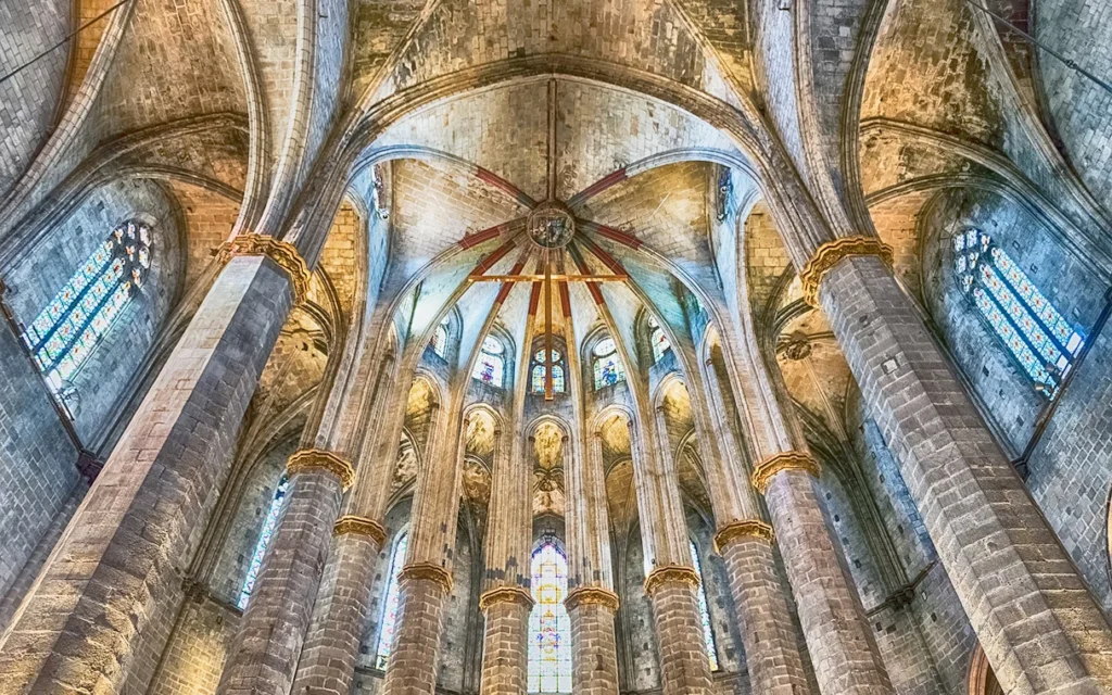 Basilica of Our Lady of the Sea, Barcelona, Spain arch