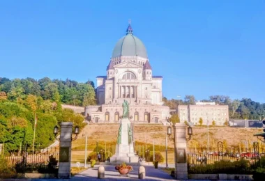 Basilica of St. Joseph of Mount Royal, Montreal, Canada intro