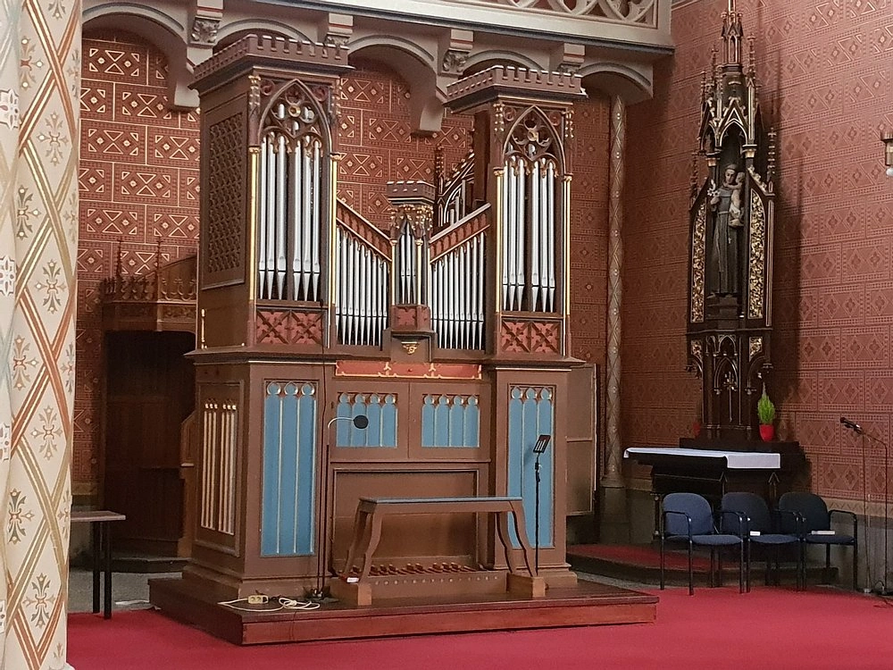 Basilica of St. Ludmila, Vinohrady, Czechia Organ