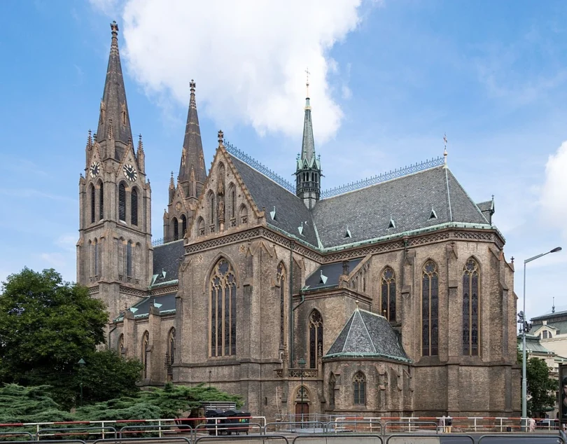 Basilica of St. Ludmila, Vinohrady, Czechia intro