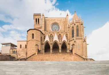 Basilica of St. Mary, Manresa, Spain cover 1