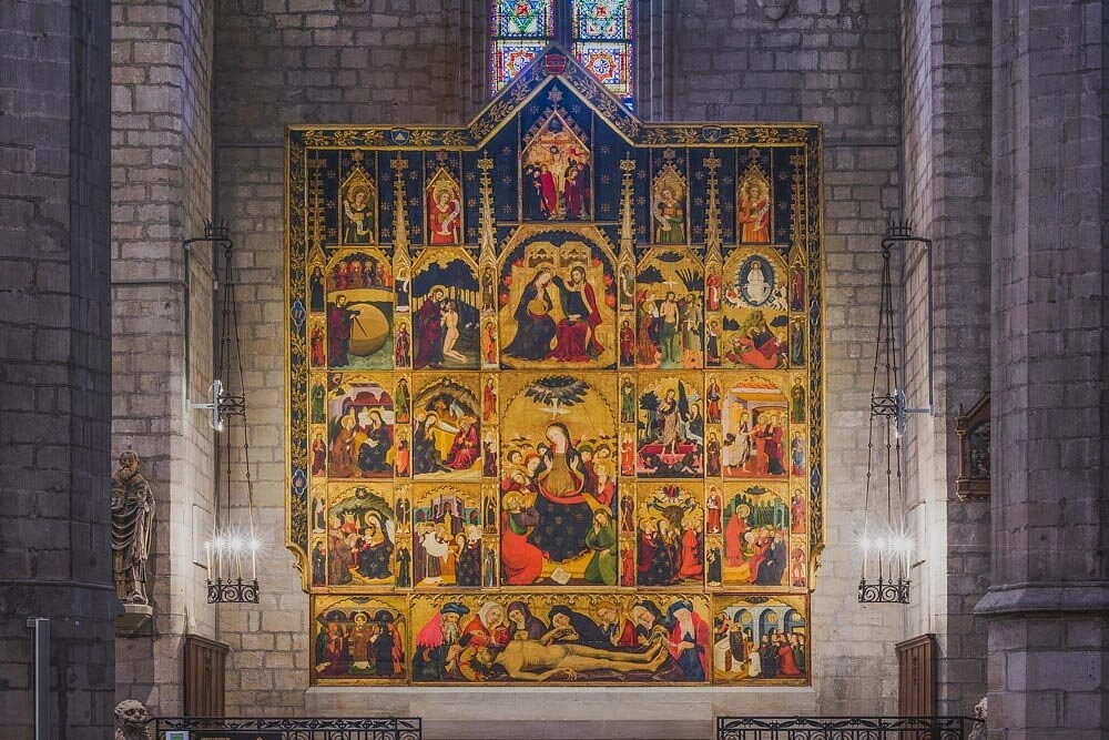 Basilica of St. Mary, Manresa, Spain main alter 1