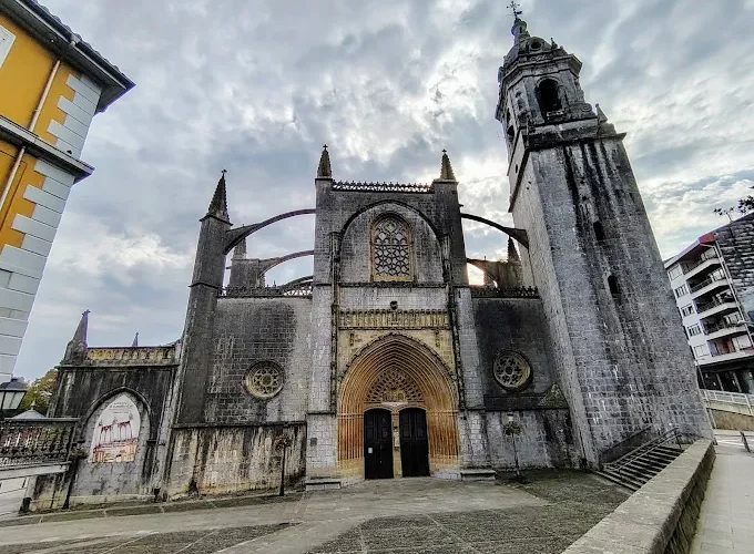 Basilica of the Assumption of Our Lady, Lekeitio, Spain cover 1