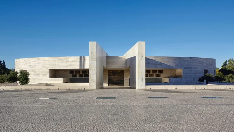 Basilica of the Holy Trinity, Fátima, Portugal cover