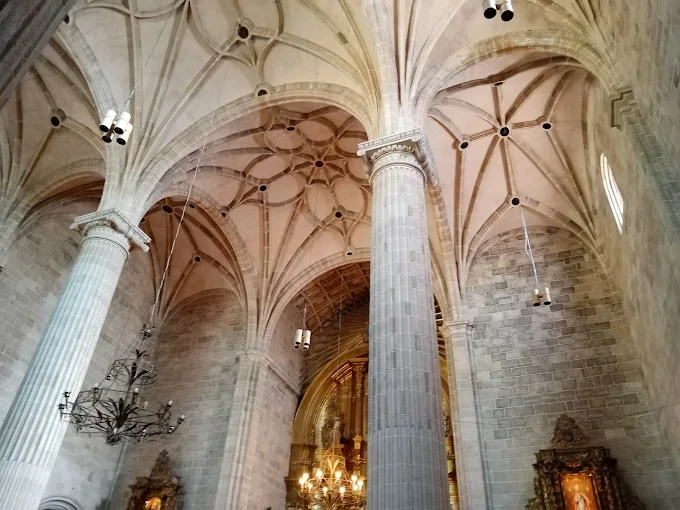 Basilica of the Most Holy True Cross, Caravaca de la Cruz, Spain arch