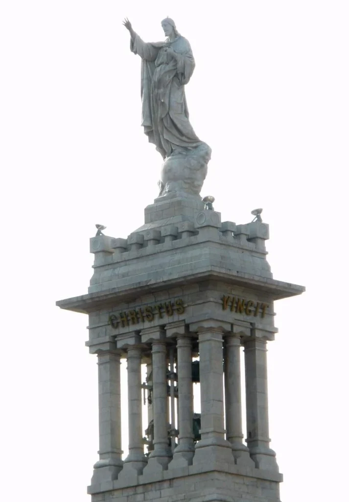 Basilica of the Sacred Heart, Gijón, Spain Monument to the Sacred