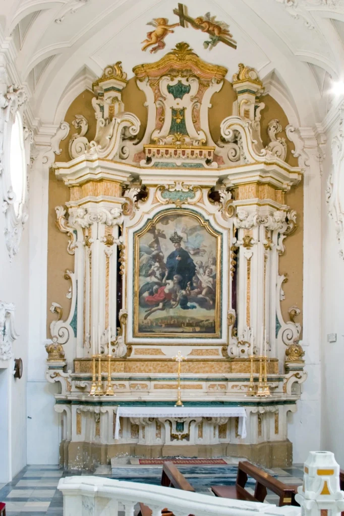 BasilicaofOurLadyoftheSnowsCopertinoItalyrightside