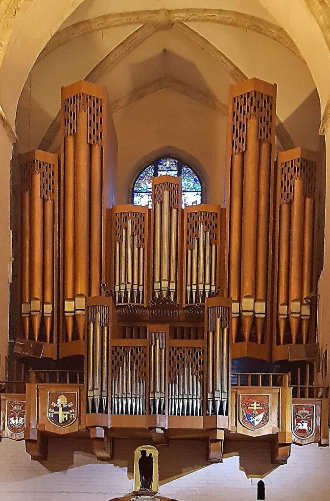 Catedral de Gniezno organ