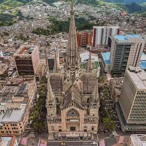 Cathedral Basilica of Our Lady of Rosary, Manizales, Colombia intro