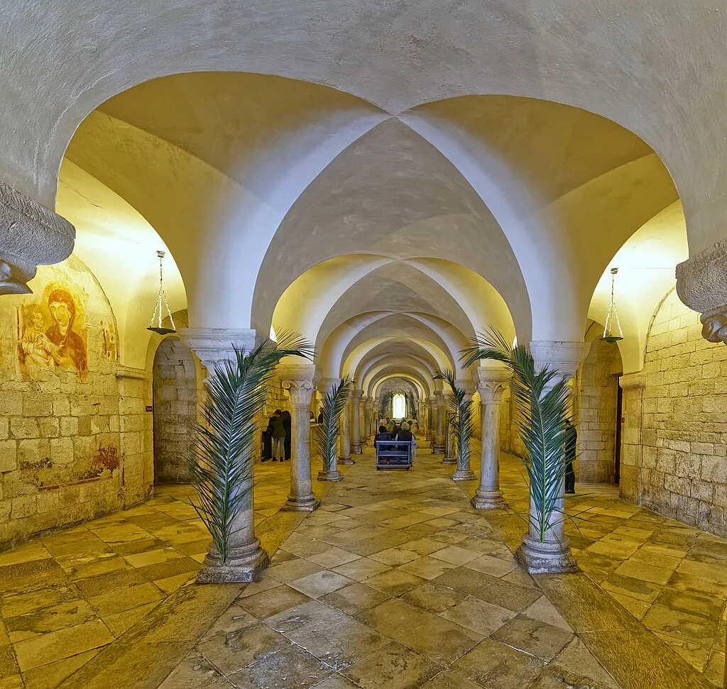 Cathedral Basilica of the Most Holy Assumption of Mary, Trani - Crypt of St. Nicholas