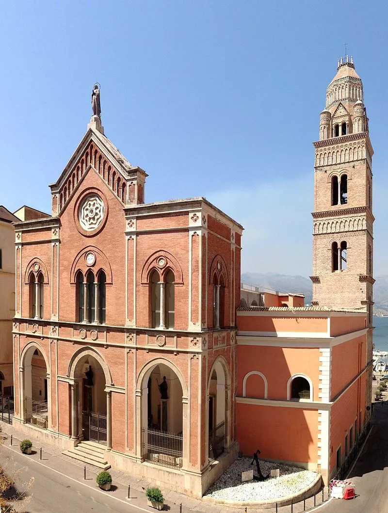 Cathedral Gaeta - Introduction