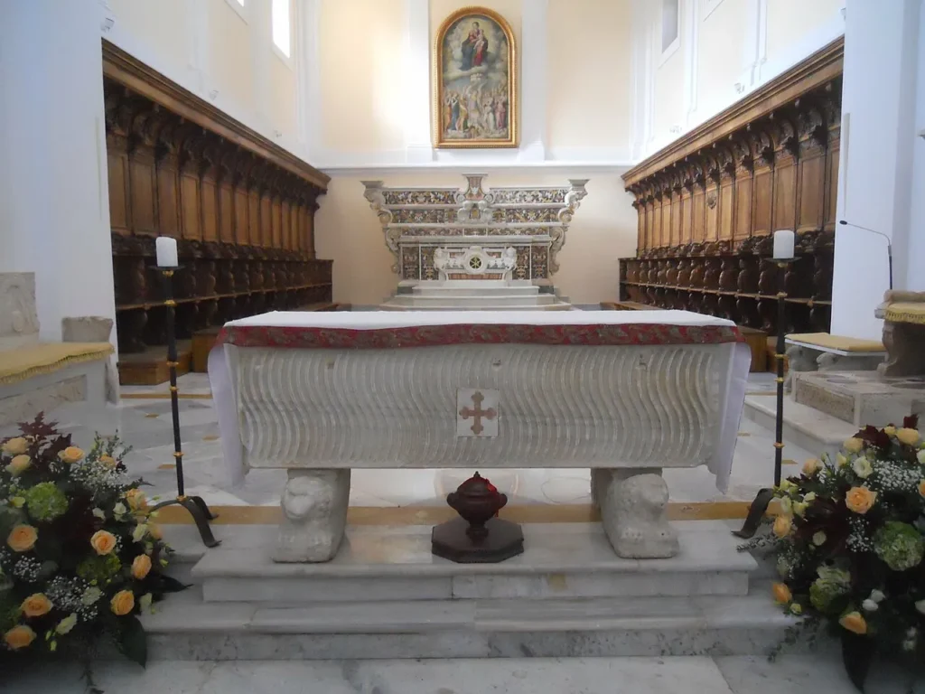 Cathedral Gaeta - high altar