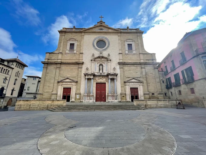 Cathedral of Our Lady, Girona, Spain cove