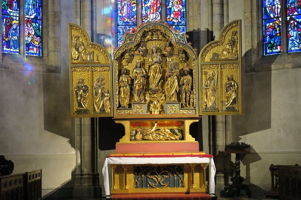 Cathedral of Our Lady of the Glarier, Sion, Switzerland altars