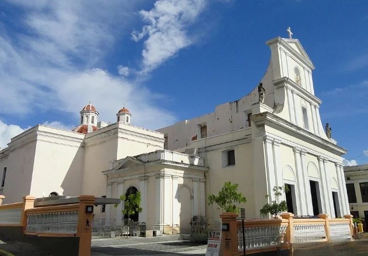 Cathedral of Saint John the Baptist, San Juan, Puerto Rico intro