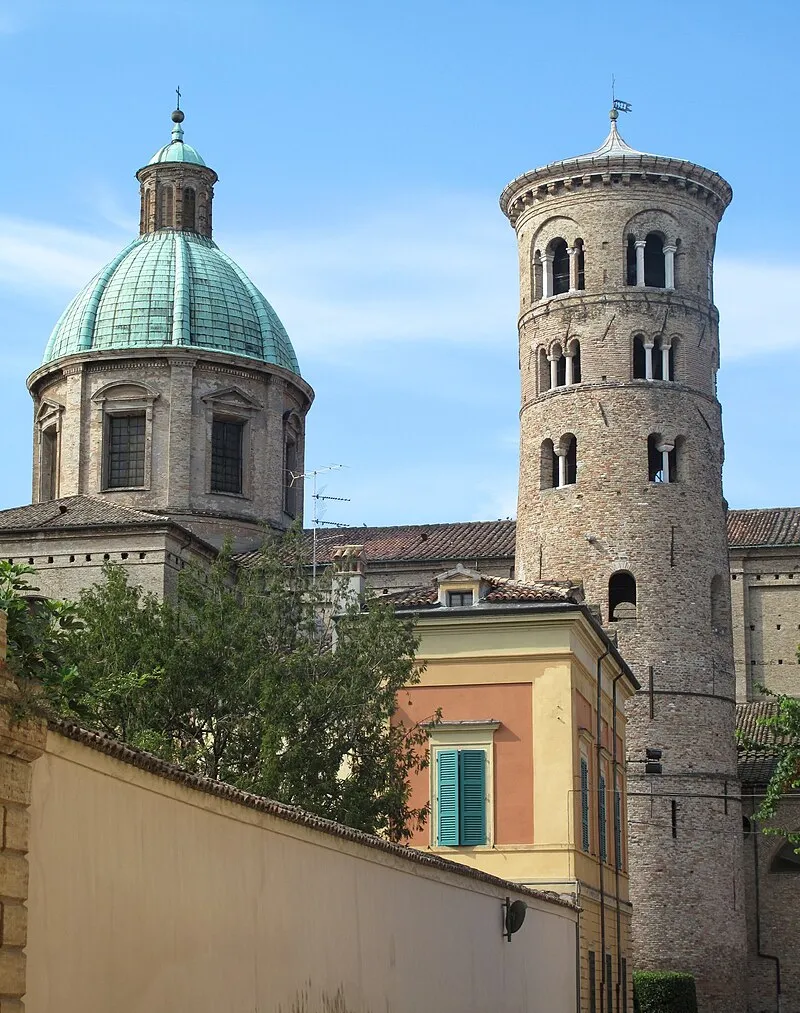 Cathedral of the Resurrection of Our Lord Jesus Christ, Ravenna - bell tower and the dome