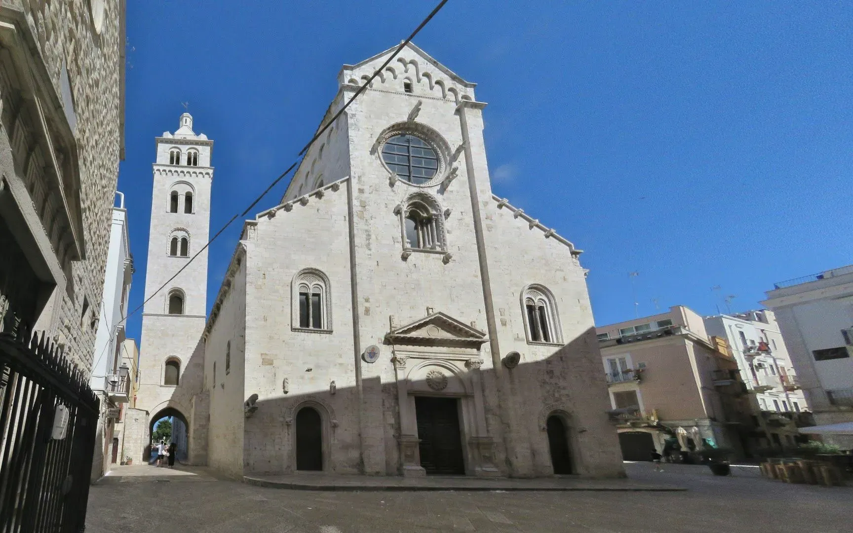 Co-Cathedral Basilica of St. Mary Major, Barletta - Intro