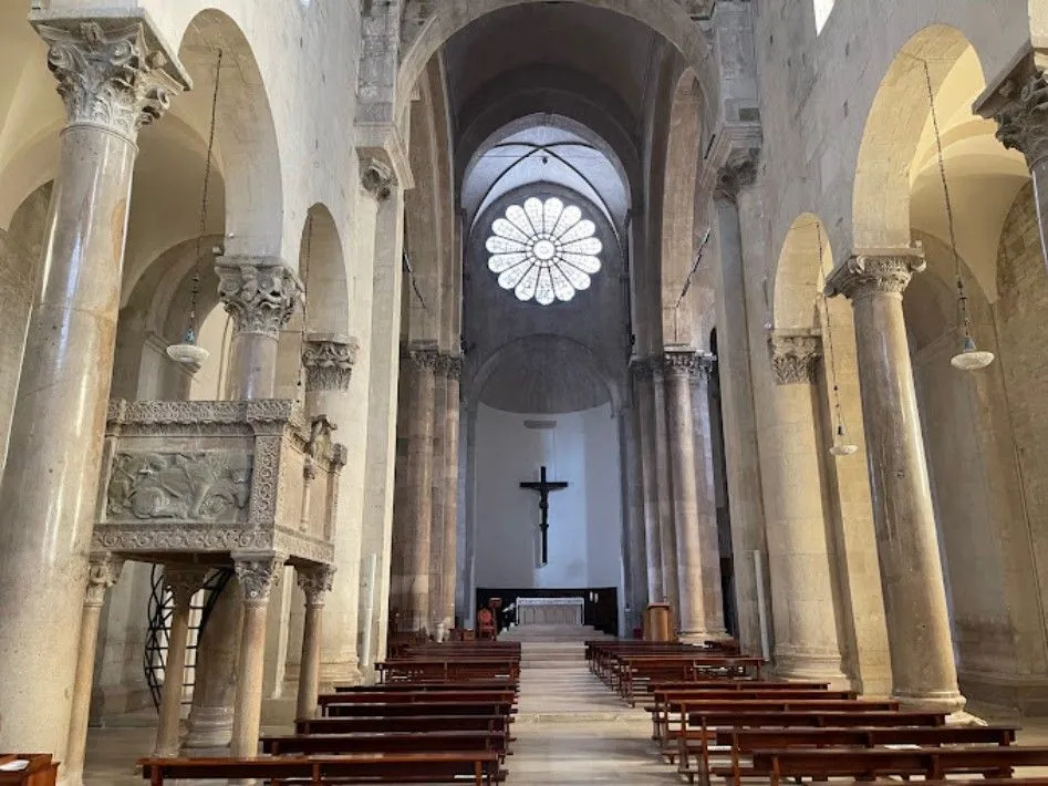 Co-Cathedral of the Assumption of Mary Troia Apulia - Interior