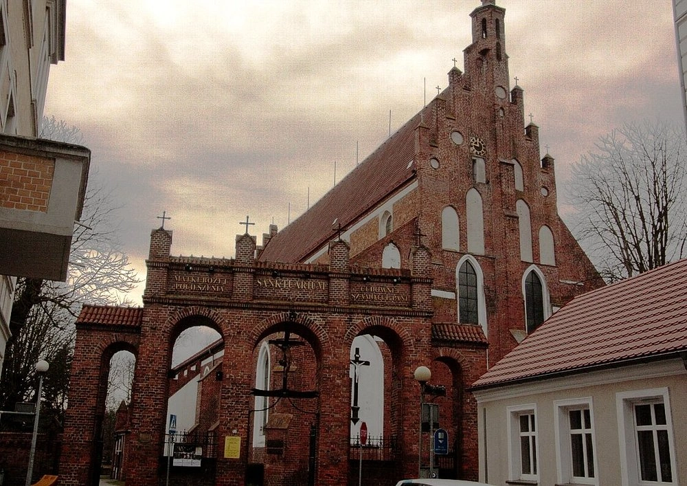 History of the Basilica of Our Lady of Consolation and St. Stanislaw, Szamotuły, Poland