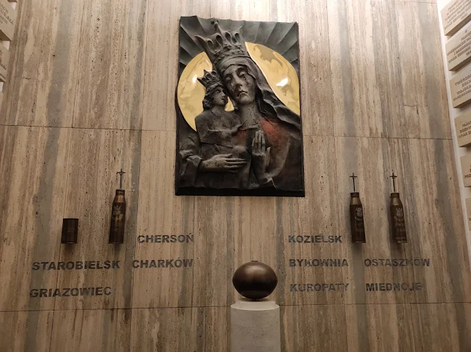 History of the Basilica of the Holy Cross, Warszawa, Poland