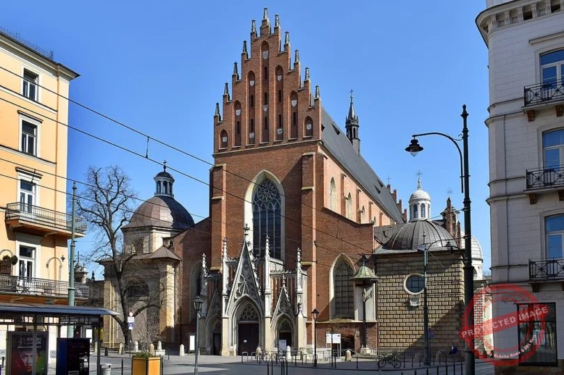Holy Trinity Church in Krakow introduction
