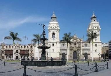 Lima Cathedral intro