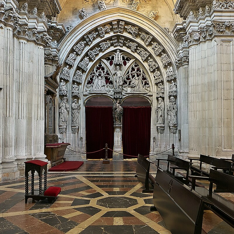 Metropolitan Cathedral Basilica of the Holy Saviour, Oviedo, Spain chapel