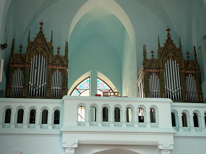 Minor Basilica Sanctuary of Cacica, Romania Choir and Organ