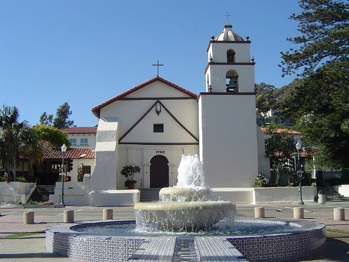 Mission Basilica San Buenaventura Ventura, California, intro