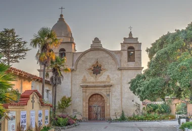 Mission San Carlos Borromeo de Carmelo intro