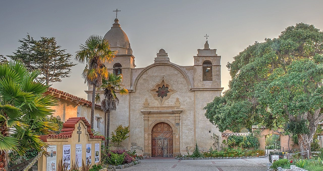 Mission San Carlos Borromeo de Carmelo intro
