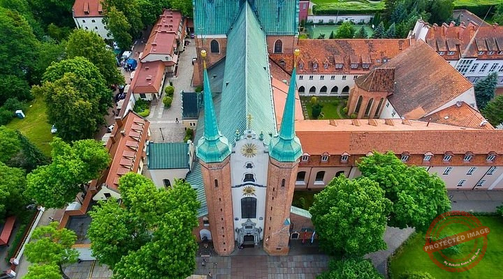 Oliwa Cathedral intro