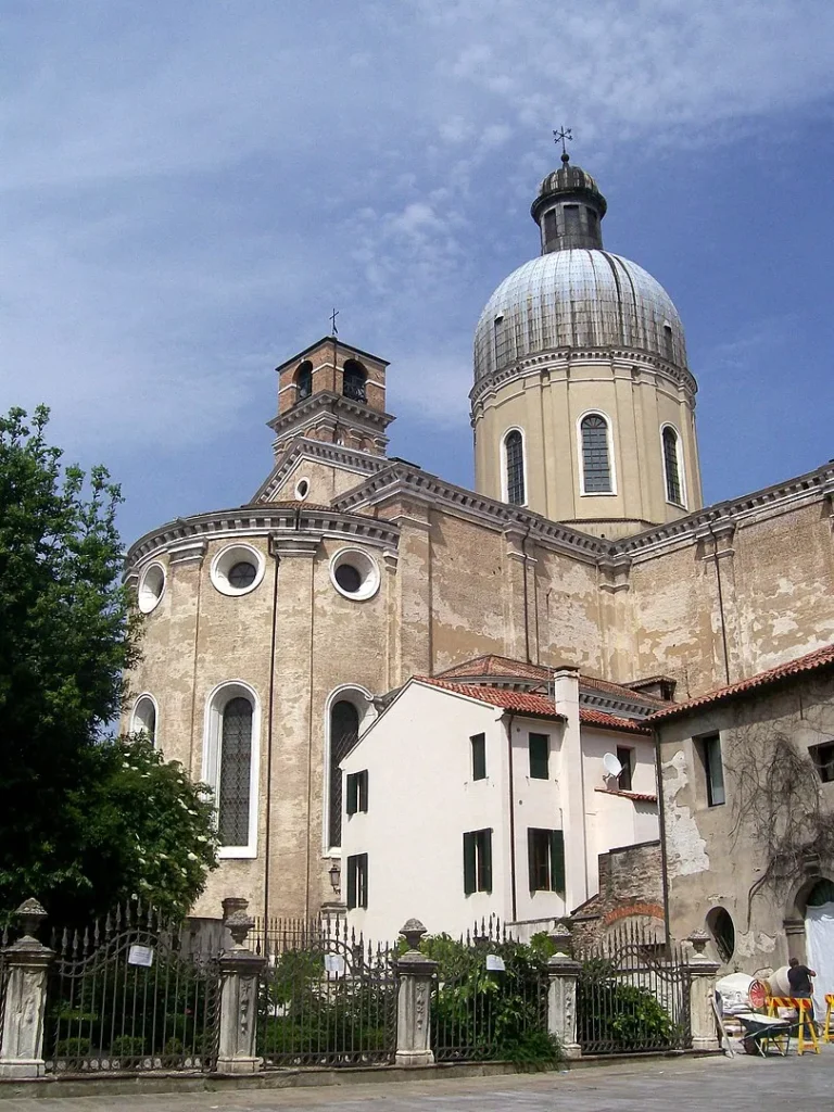 Padua Cathedral - Exterior