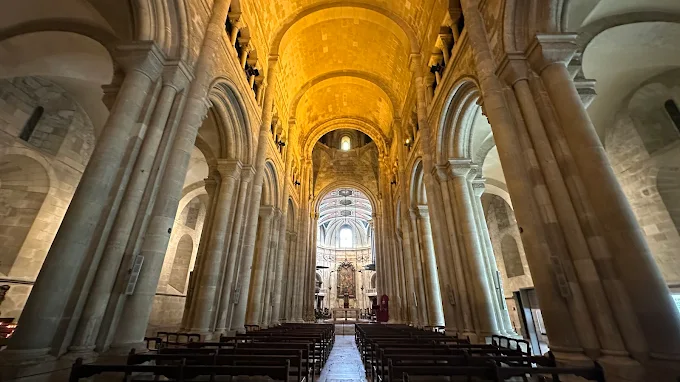 Patriarchal Cathedral of St. Mary Major, Lisbon, Portugal inter