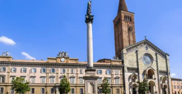 Piacenza Cathedral - Introduc