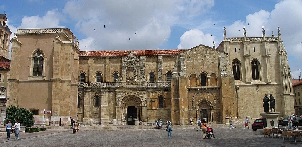 Royal Basilica of St. Isidore, León, Spain cover (1)