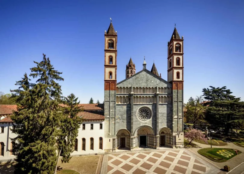 SaintAndrewVercelli-Introduction