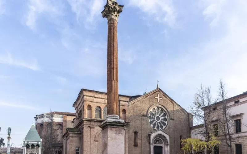 San Domenico, Bologna - Introduct