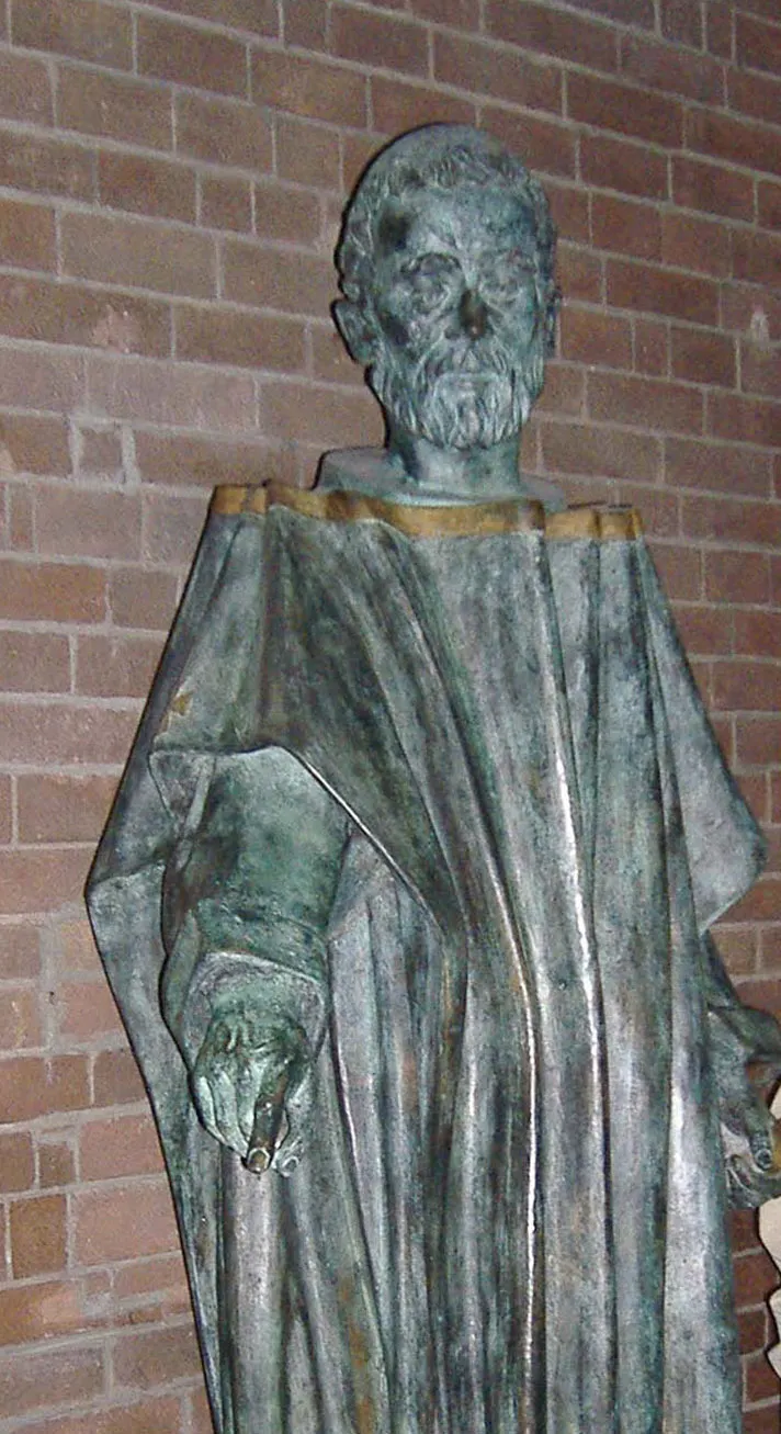 San Savino in Piacenza - Bronze statue of San Savino