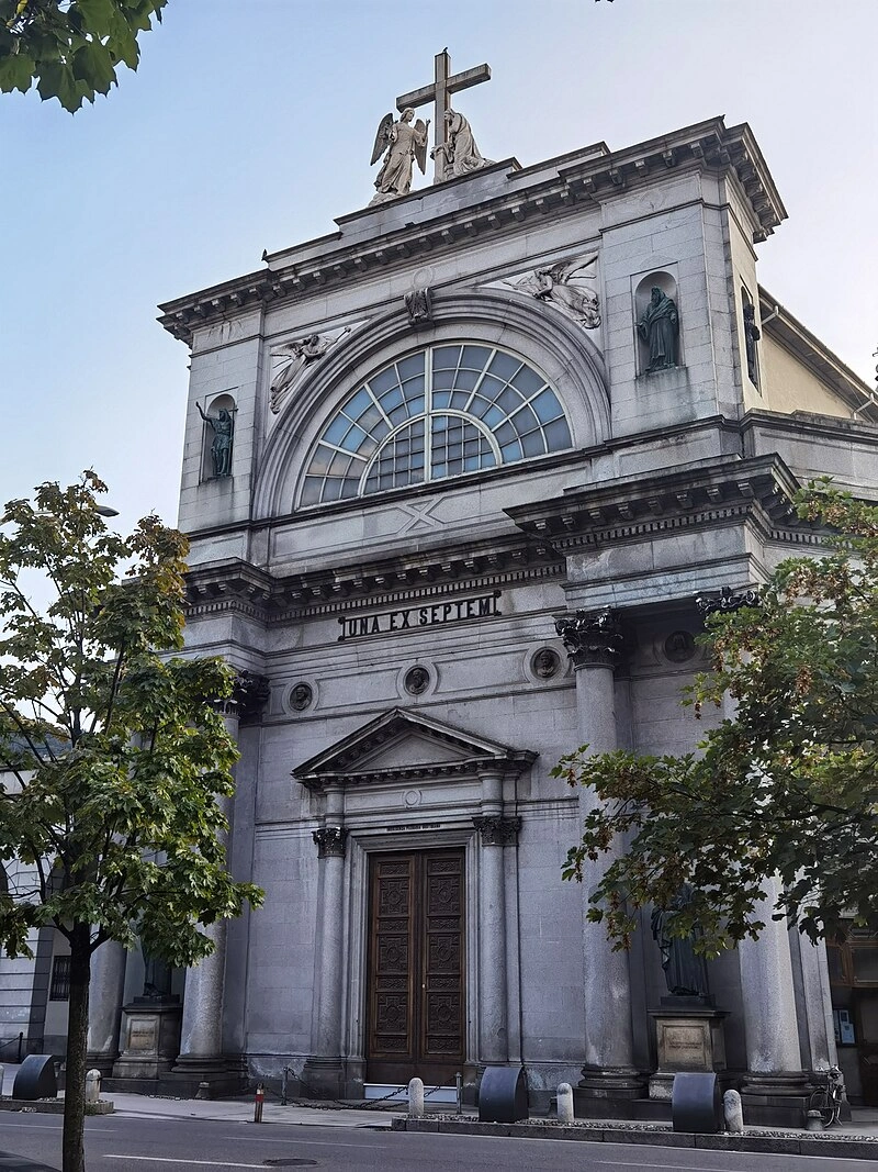Sanctuary of the Most Holy Crucifix of the Annunciation, Como, Italy intro