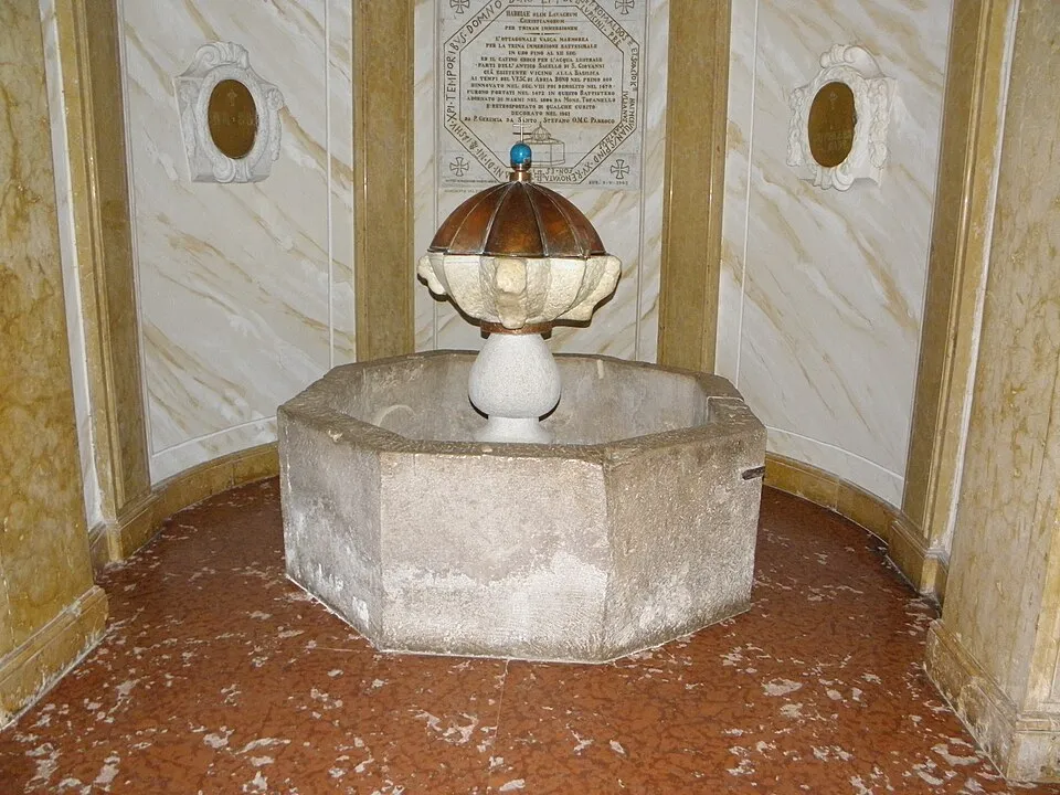 Santa Maria Assunta in Adria - baptismal font